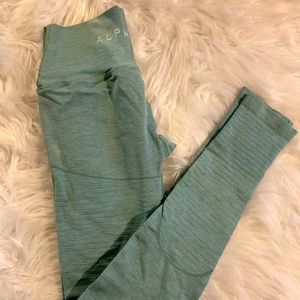 alphalete leggings